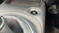 Nissan Juke 1.0 DiG-T N-Connecta 5dr Petrol Hatchback